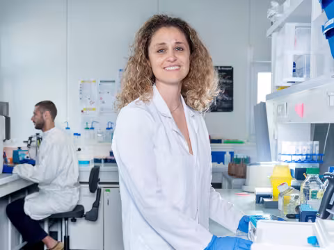 Dr Claudia Pasqualini